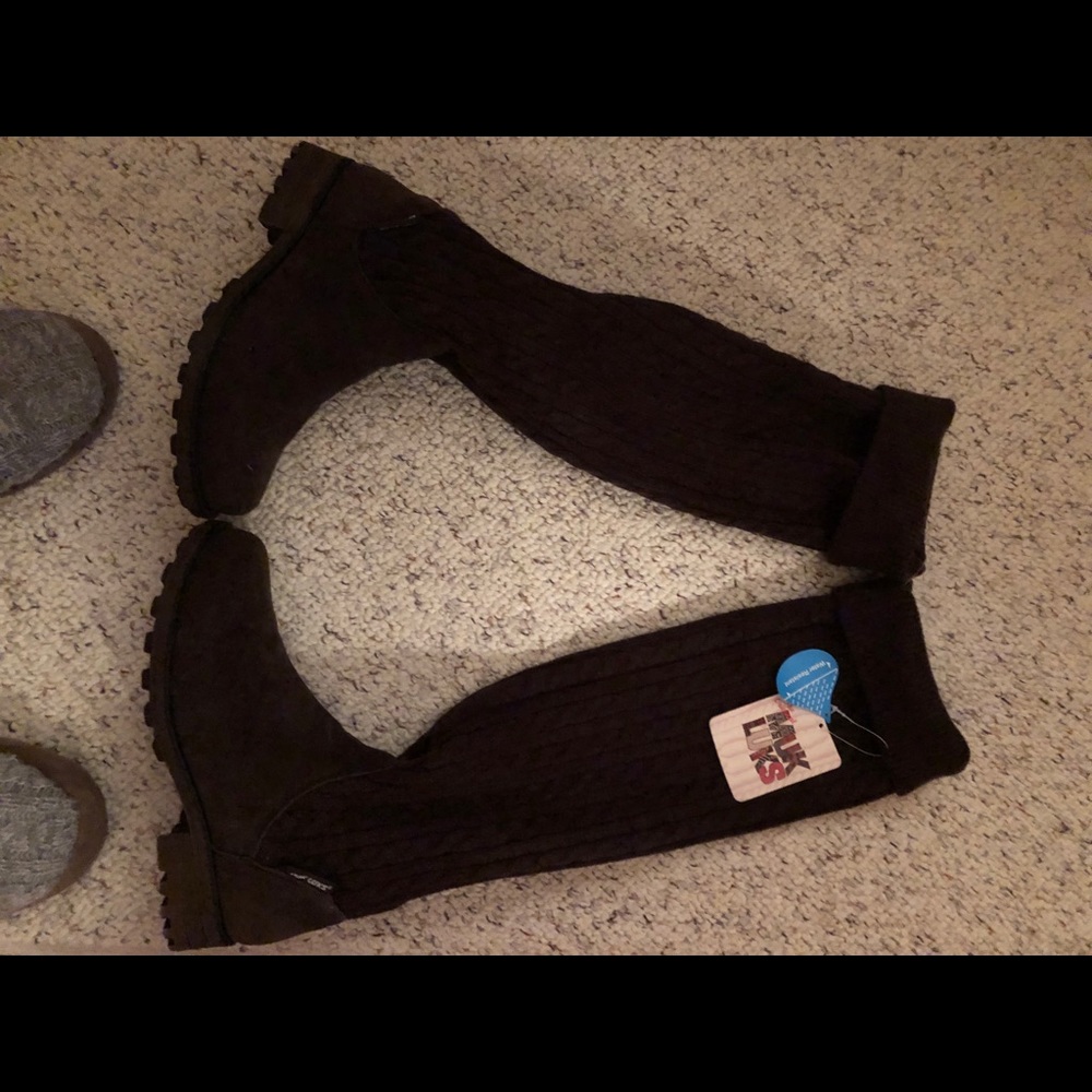 Brand New MukLuk Boots